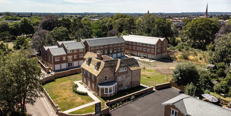 Courtfield Gardens, Trowbridge, Wiltshire